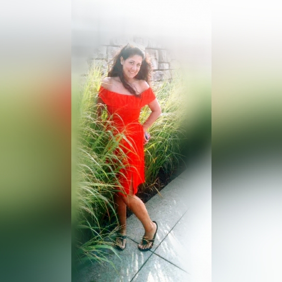 Meet your Posher, Patricia - Picture 2 of 2